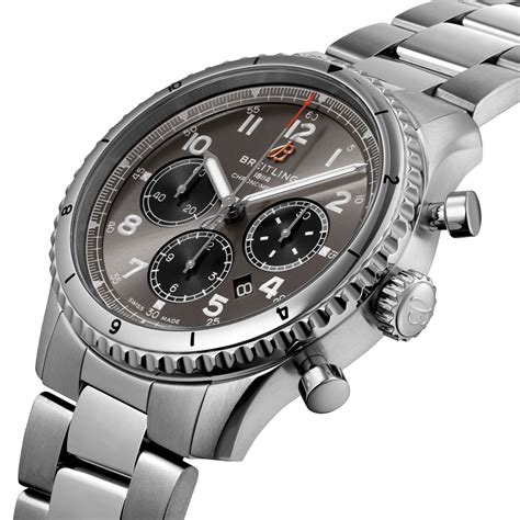 breitling aviator 8 b01.